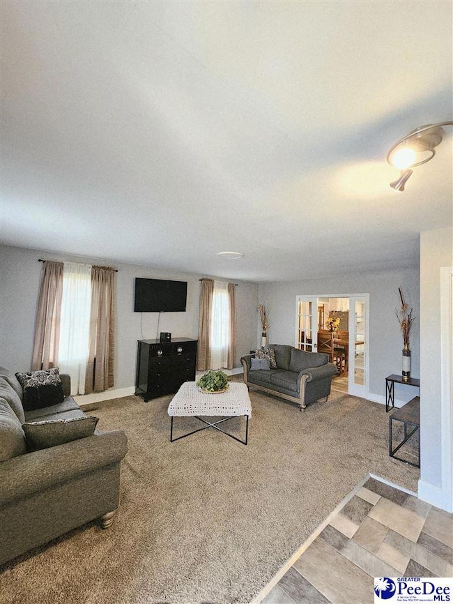 1321 E Washington St, Dillon, SC 29536 - photo 5