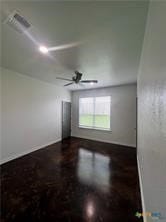 202 Riptide Rd unit B, Temple, TX 76501 - photo 2