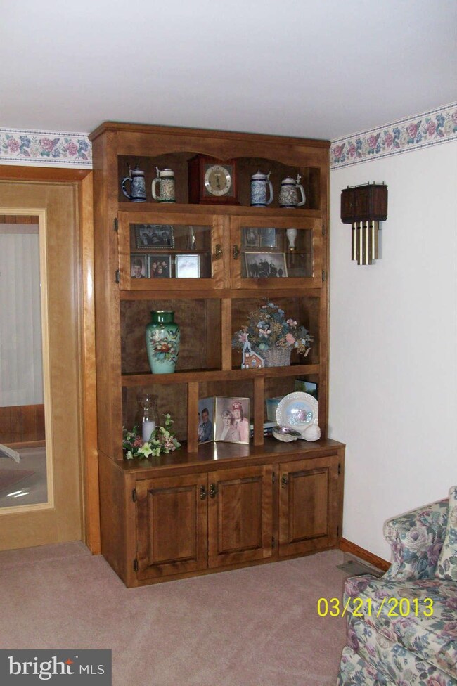 458 4th St, Taneytown, MD 21787 - photo 7