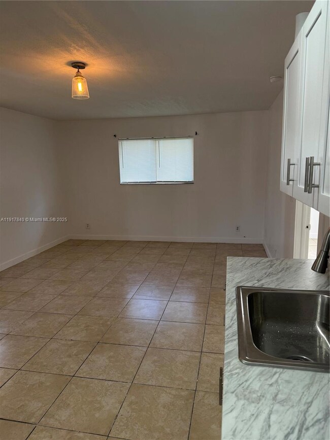 4301 NW 19th St unit 73, Lauderhill, FL 33313 - photo 3