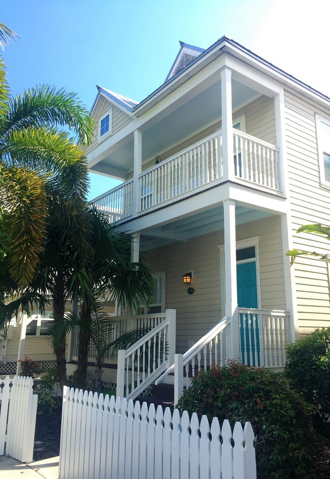 Upper and Lower Front Balcony