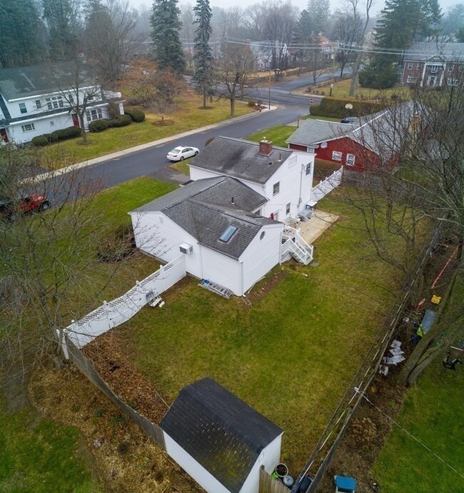 220 Madison Ave W, Holyoke, MA 01040 - photo 7