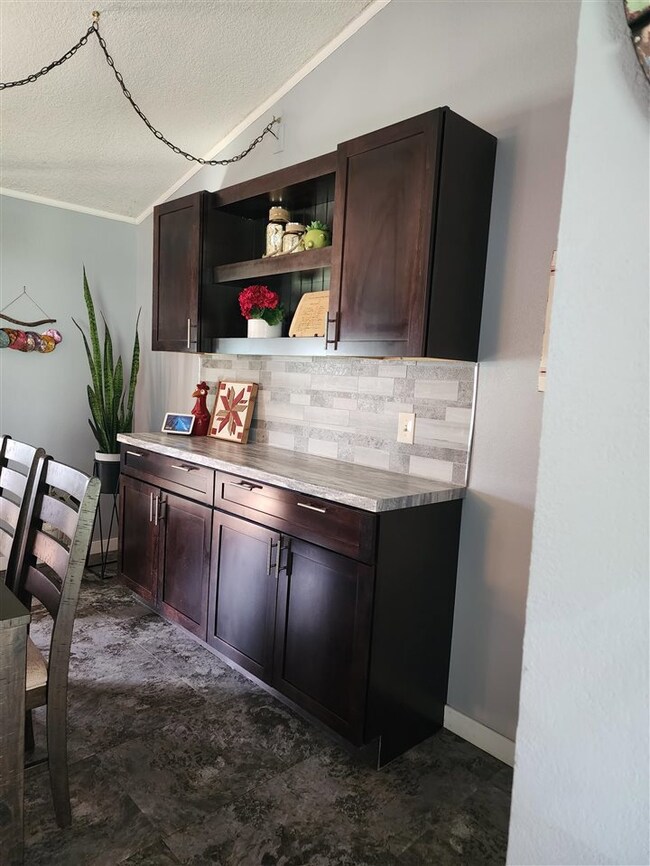 12 Greenview Dr, West Branch, IA 52358 - photo 5