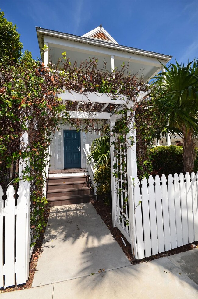 Welcoming Trellis Entryway