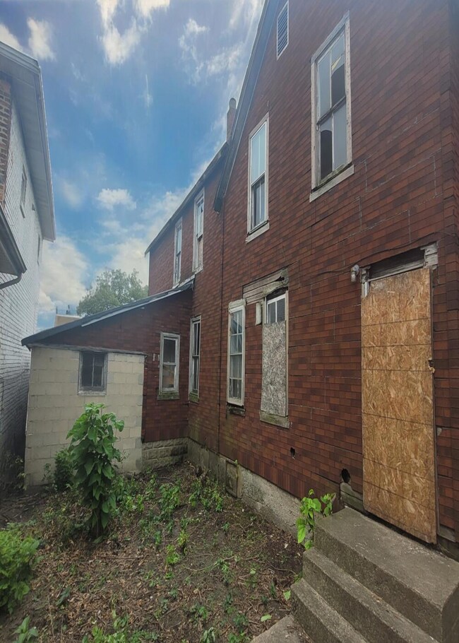 4504 Harrison St, Gary, IN 46408 - photo 5