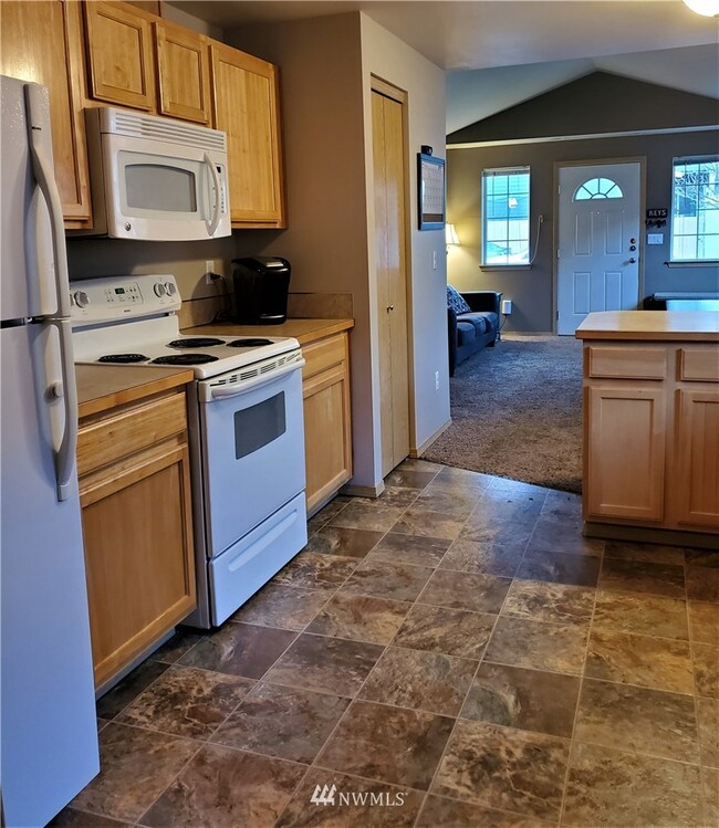 14459 100th Ave SE, Yelm, WA 98597 - photo 7