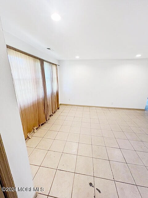 147 Kinsley Rd, Pemberton, NJ 08068 - photo 2