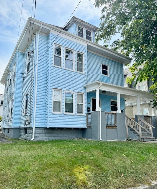 350 Potters Ave, Providence, RI 02907 - photo 2