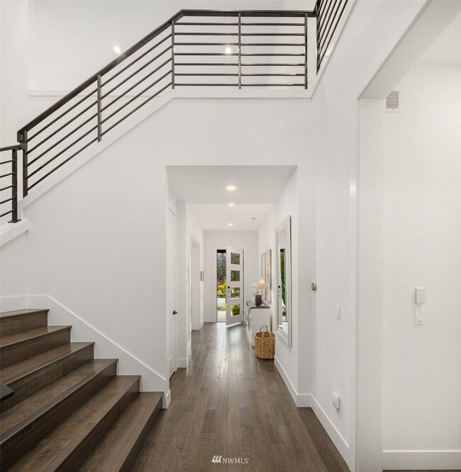 8711 NE Winslow Grove Ct, Bainbridge Island, WA 98110 - photo 3