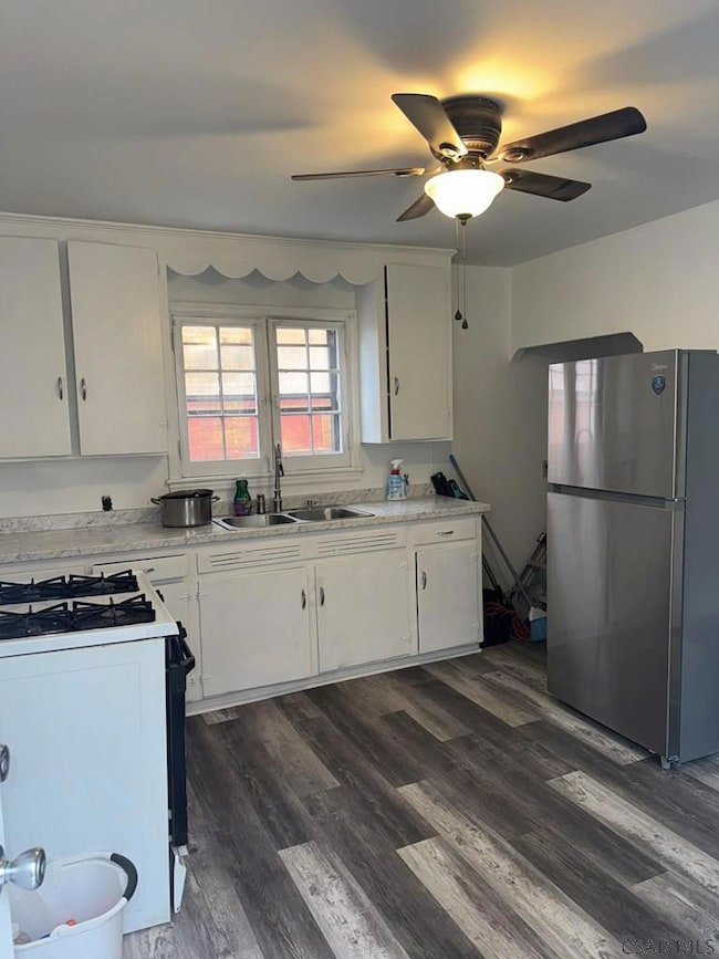 145 Rear Hudson St, Johnstown, PA 15901 - photo 3