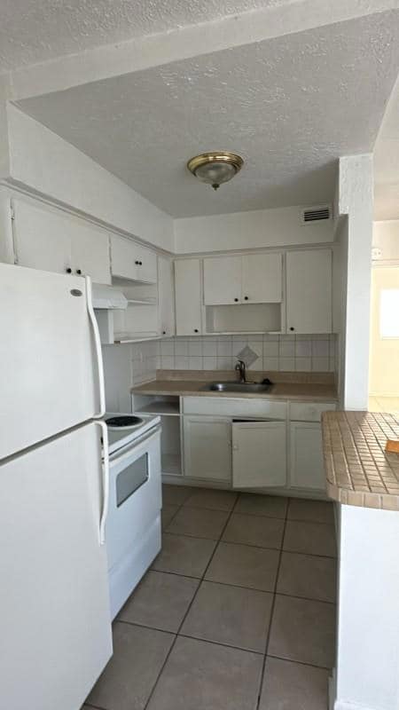 360 SE 12th Ave unit 2, Deerfield Beach, FL 33441 - photo 4