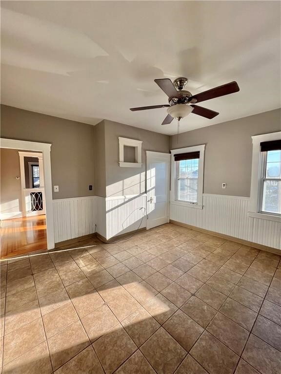 1579 Cranston St unit 2, Cranston, RI 02920 - photo 6