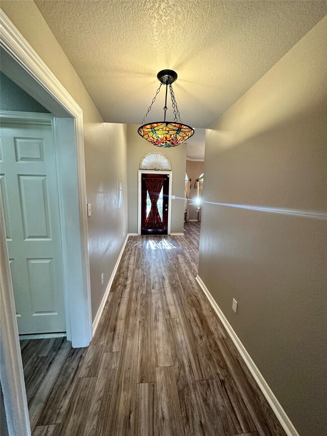 515 Pinewood Ridge Dr, Spring, TX 77386 - photo 3