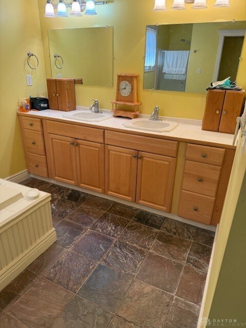 Master bathroom.  Also has a walk-in shower.