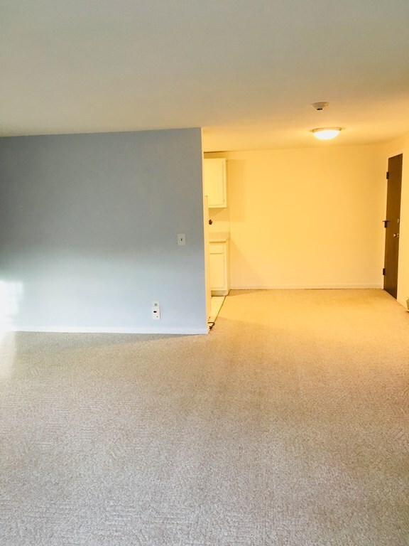 91 Pleasant St unit C5, Medfield, MA 02052 - photo 2