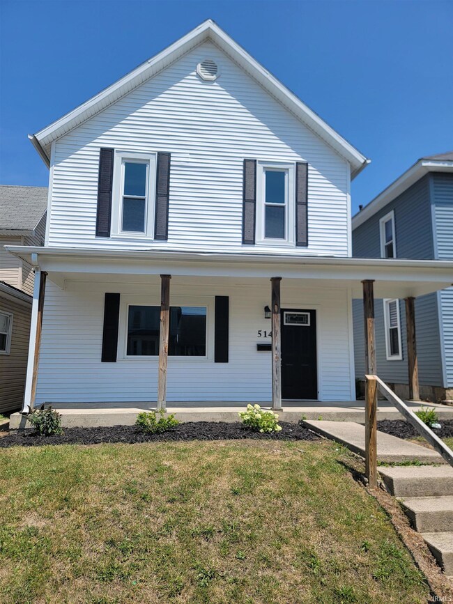 514 W King St, Garrett, IN 46738 - photo 2