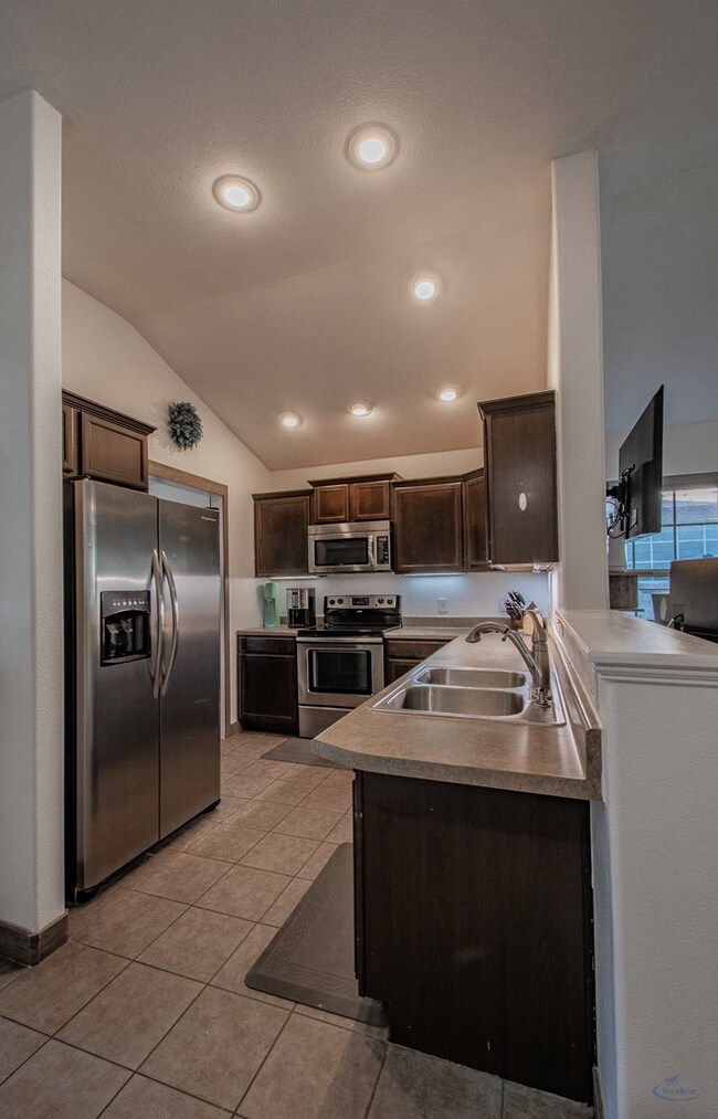 304 E 98th St, Odessa, TX 79765 - photo 5