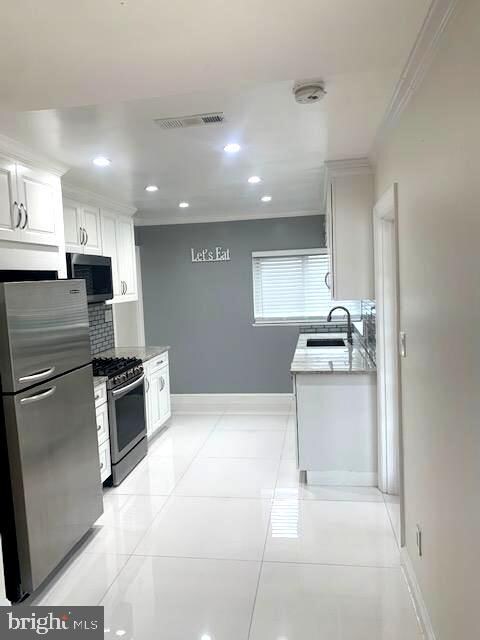 8608 Jones Mill Rd, Chevy Chase, MD 20815 - photo 4