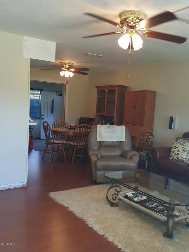 6581 Aires Rd, Jacksonville, FL 32244 - photo 3