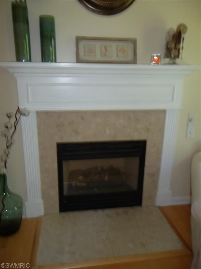 6566 Sunfield Dr SW, Byron Center, MI 49315 - photo 2