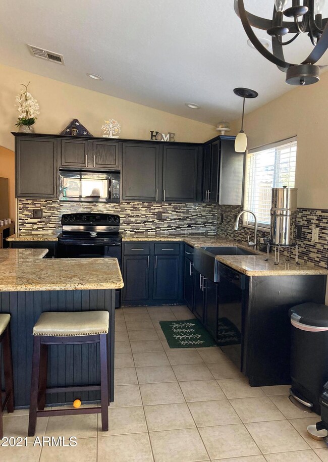Kitchen 1