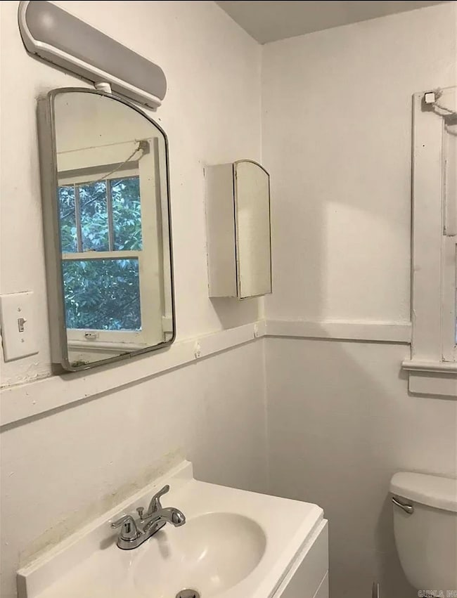 3705 W 12th St, Little Rock, AR 72204 - photo 7