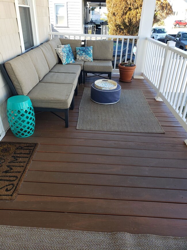 124 W Columbine Rd, Wildwood, NJ 08260 - photo 2