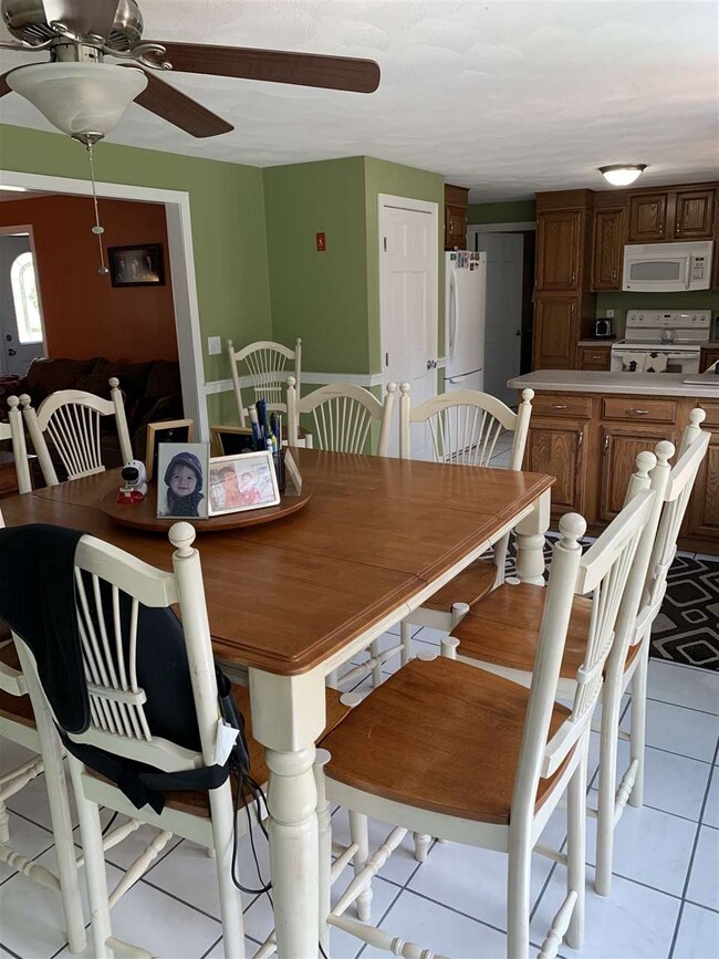 18 Noyes Rd, Londonderry, NH 03053 - photo 6