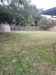 Back yard view with outbuilding