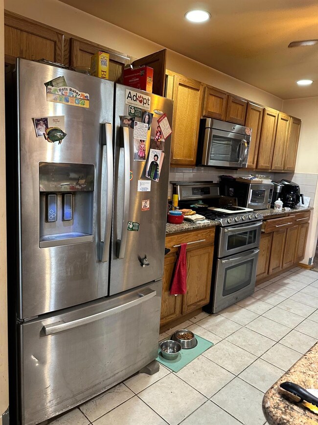 10304 Nicklaus St, Crown Point, IN 46307 - photo 2