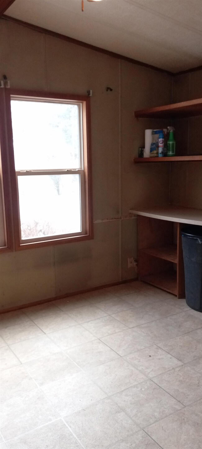 2 Oak Ct, Seabrook, NH 03874 - photo 4