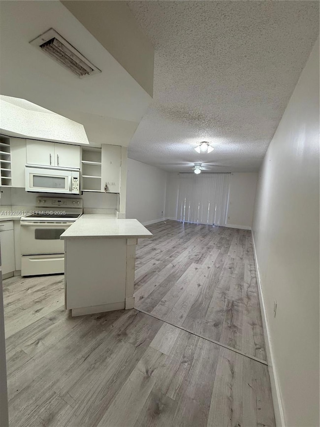 8353 Lake Dr unit 107, Doral, FL 33166 - photo 3