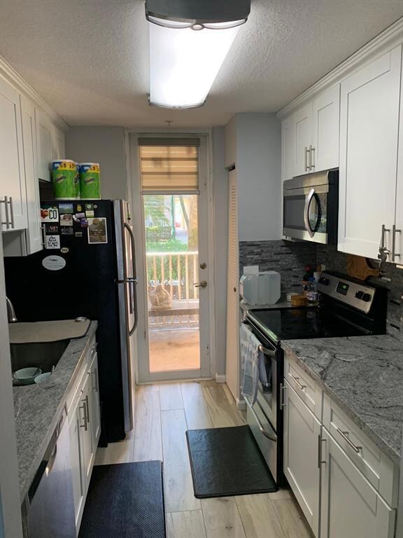 4784 S Central Blvd unit 14, Jupiter, FL 33458 - photo 2