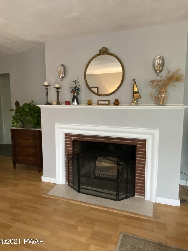 32 Hillcrest Rd, Honesdale, PA 18431 - photo 5