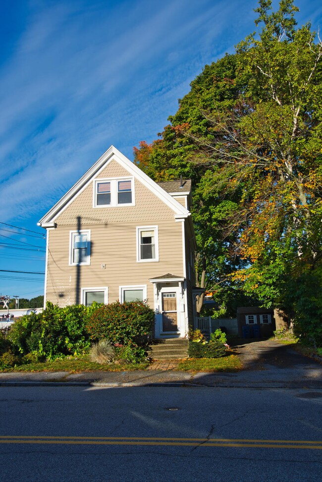 10 Devonshire St, Portland, ME 04103 - photo 2