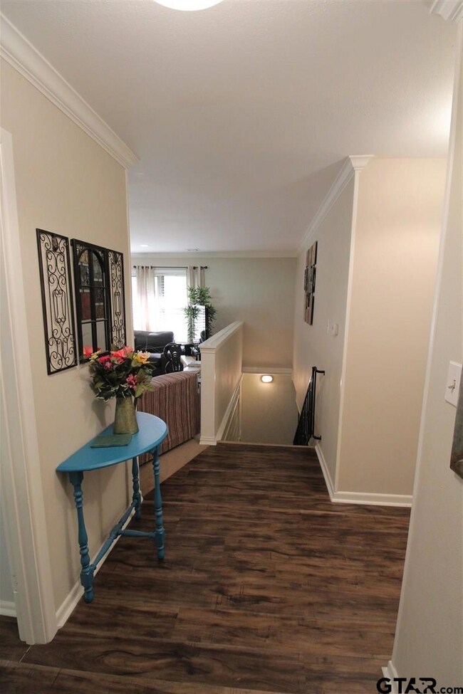 3515 3515 McMillan, Tyler, TX 75701 - photo 2