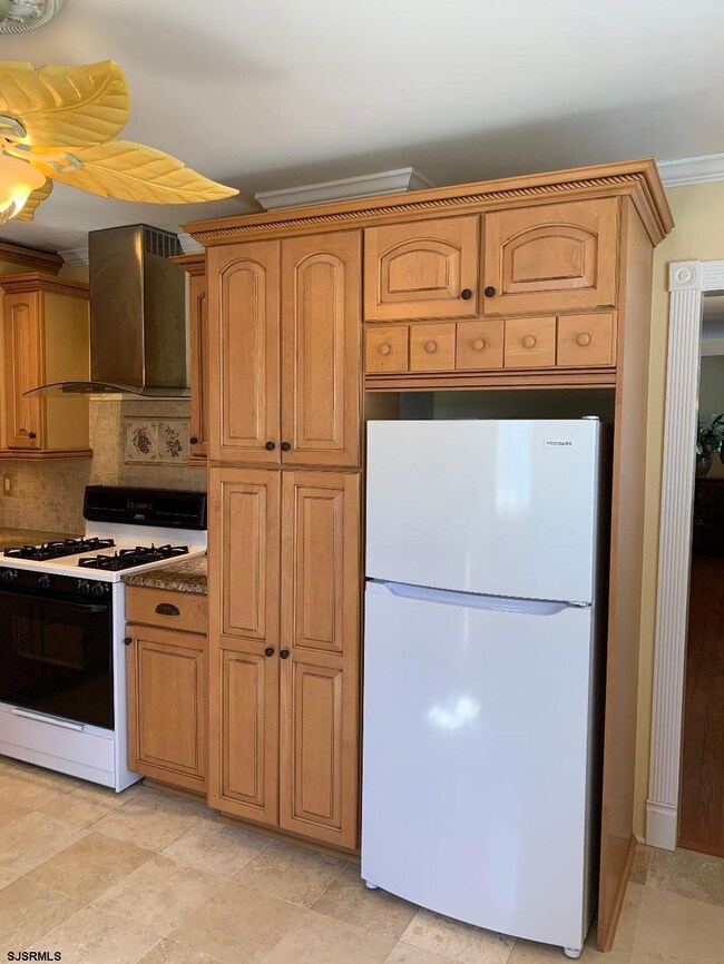 303 Marvin Ave, Linwood, NJ 08221 - photo 5