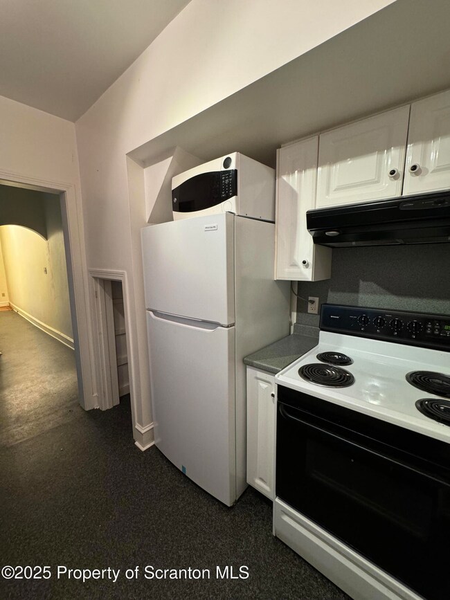 510 Quincy Ave unit 1S, Scranton, PA 18510 - photo 6