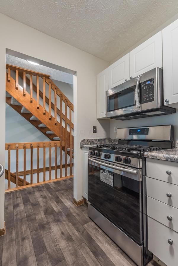 7384 Donovan Dr Websized-11