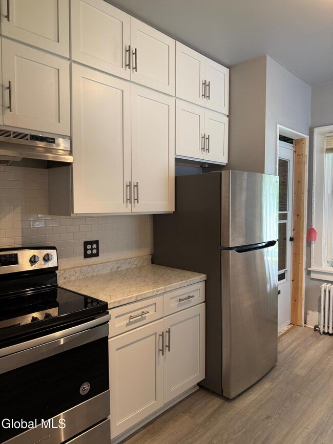 194 Elm St, Cobleskill, NY 12043 - photo 7