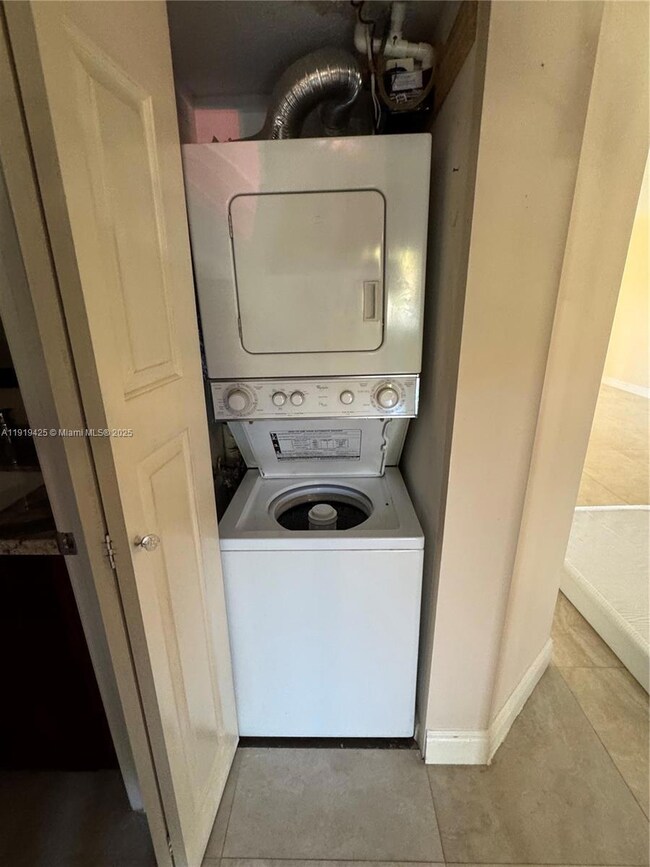 1001 SW 141st Ave unit 107K, Pembroke Pines, FL 33027 - photo 5