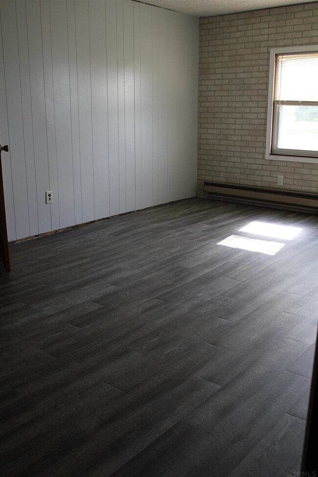 293 E 300 N, Portland, IN 47371 - photo 7