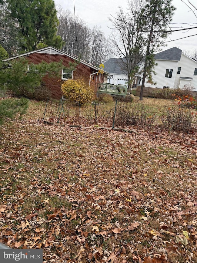 2540 Flint Hill Rd, Vienna, VA 22181 - photo 4