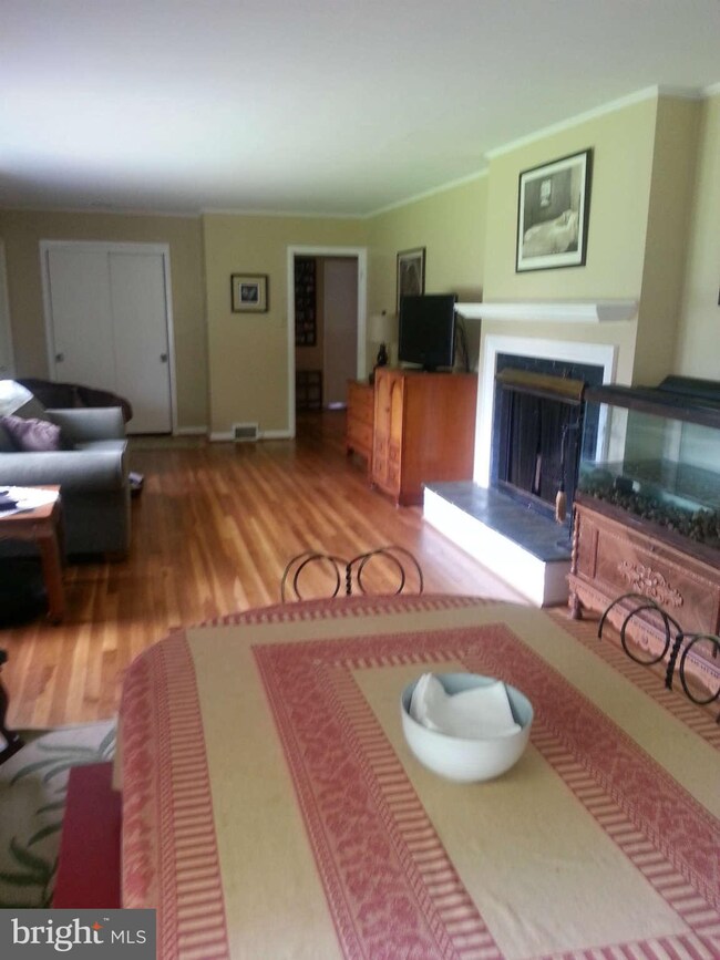 18821 Rolling Rd, Hagerstown, MD 21742 - photo 7