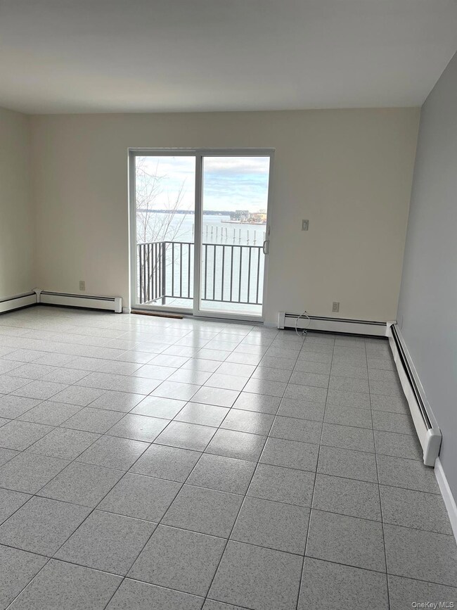 520 Ellsworth Ave unit 2B, Bronx, NY 10465 - photo 2