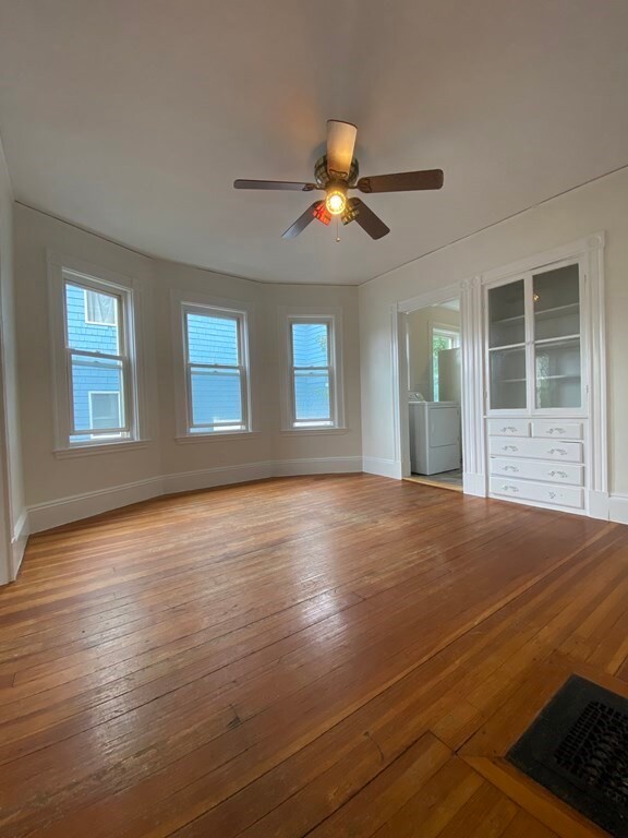 297 Winthrop St unit 1, Winthrop, MA 02152 - photo 5