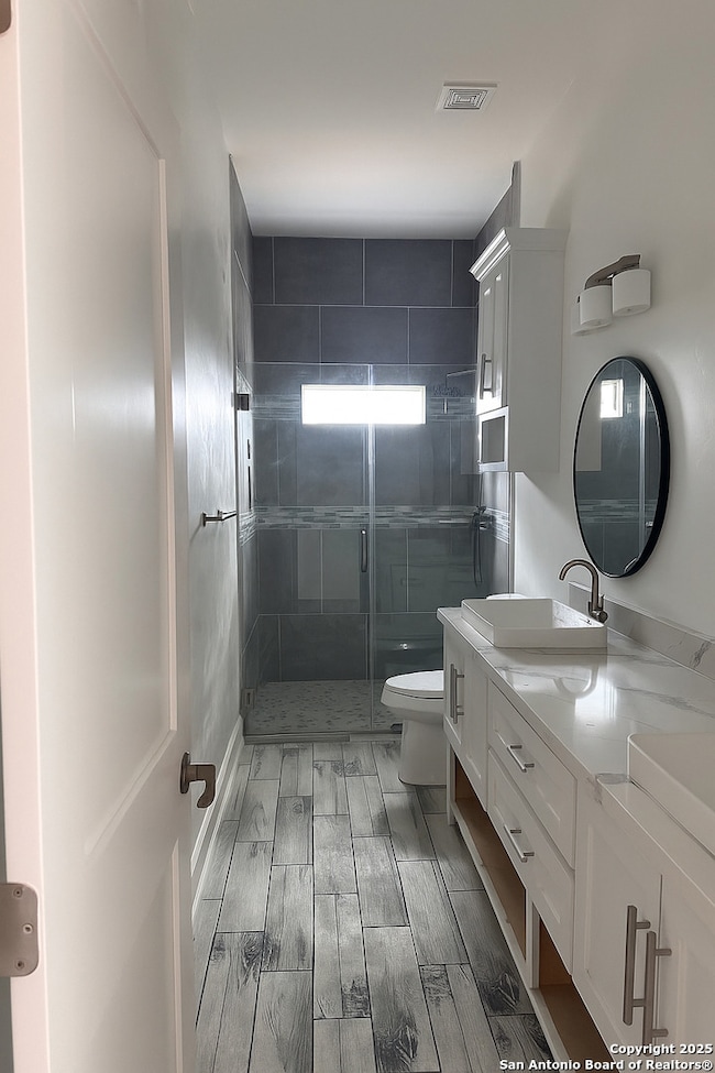 418 Alvin Dr, Kerrville, TX 78028 - photo 6