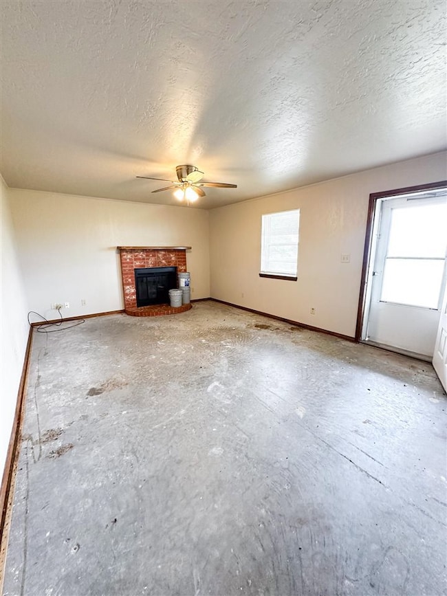26032 E 1780 Rd, Walters, OK 73572 - photo 6