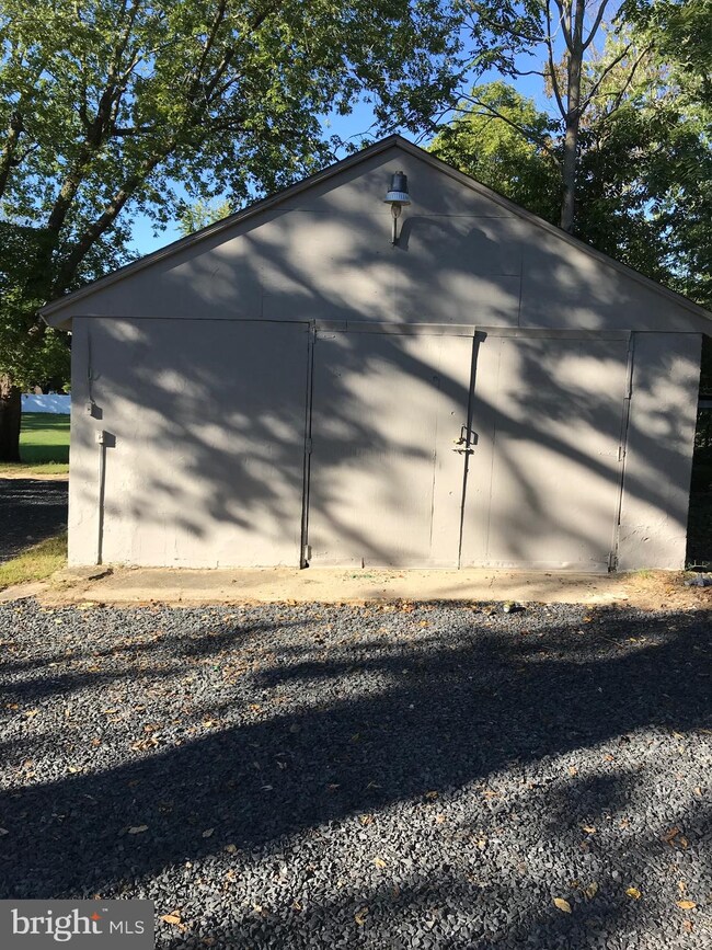 56 Osborne Ave, Vineland, NJ 08360 - photo 3