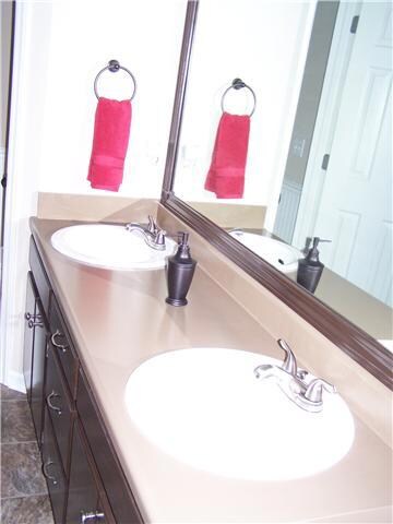 DOUBLE VANITIES IN MASTER BATH